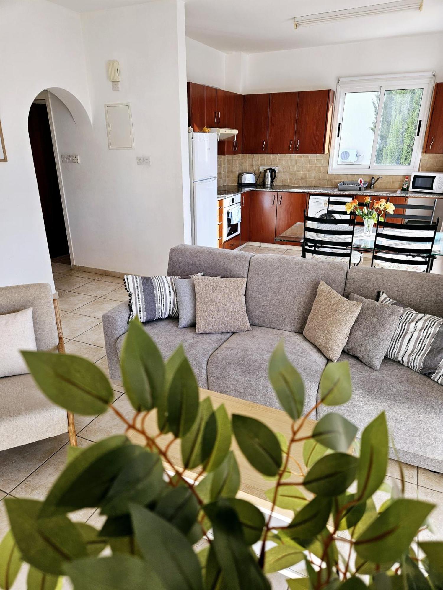 The Brightstay Paphos, 2 Bed Apt, Paphos Riviera, Universal מראה חיצוני תמונה